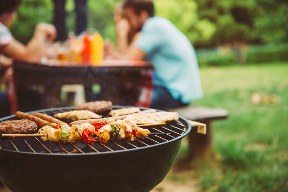 Summer Food Safety: Tips for Safe Outdoor Eating and Grilling